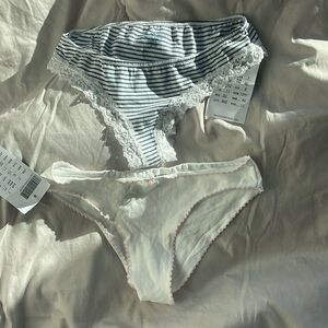 BNWT brandy melville underwear